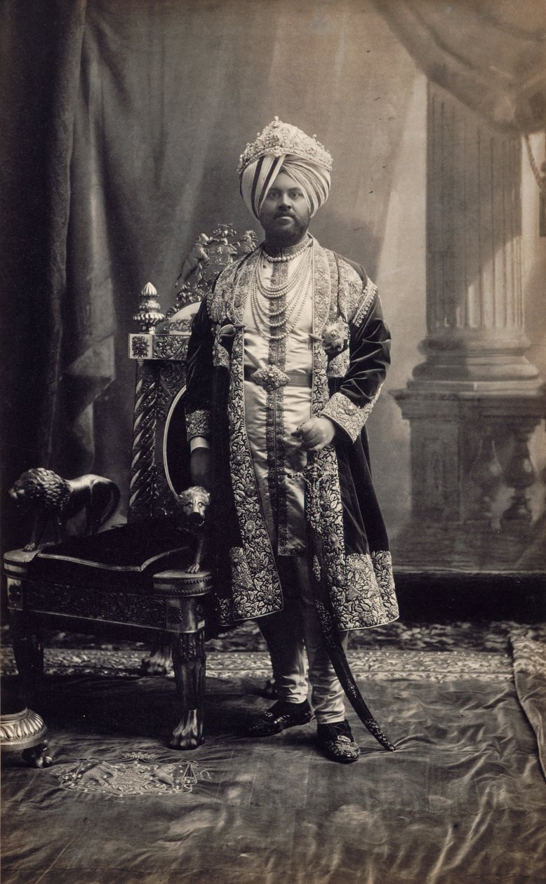 Maharaja Jagatjit Singh af Kapurthala, ca. 1903 (albumintryk) af Bourne & Shepherd