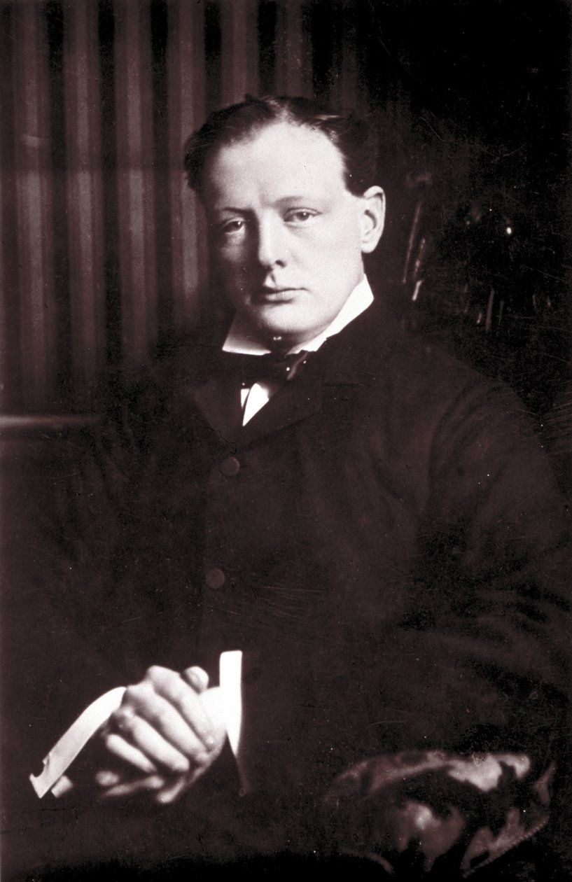 Portræt af Sir Winston Leonard Spencer Churchill (1874 - 1965), britisk politiker. af British Photographer