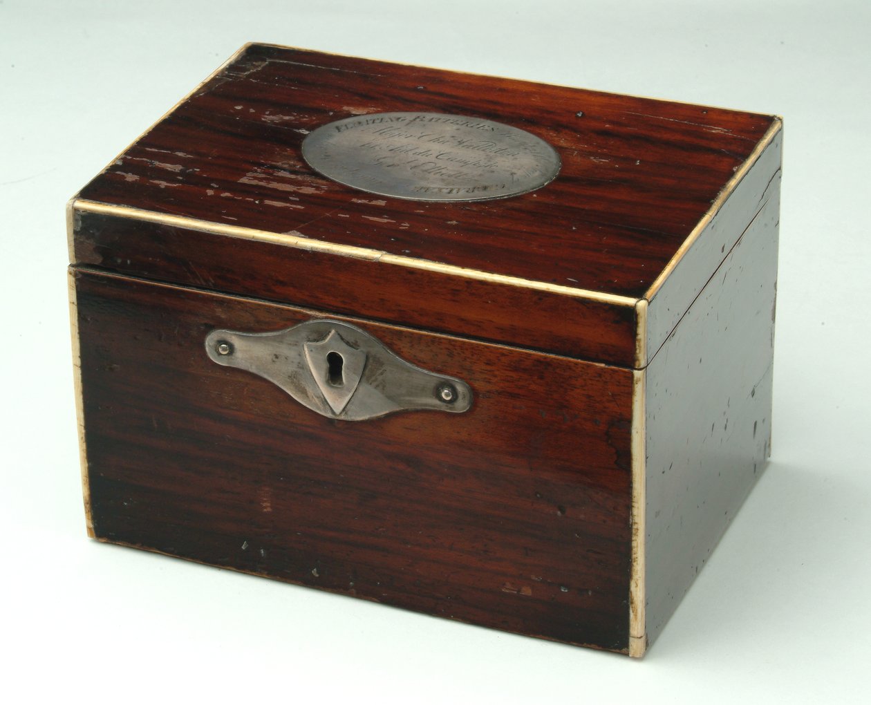 Tea caddy, 1783 ca af British School
