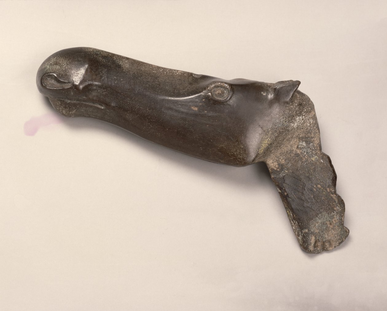 Hoved af en kvindelig elg, fra Jekaterinburg i Ural, 2000 f.Kr. (horn) af Bronze Age