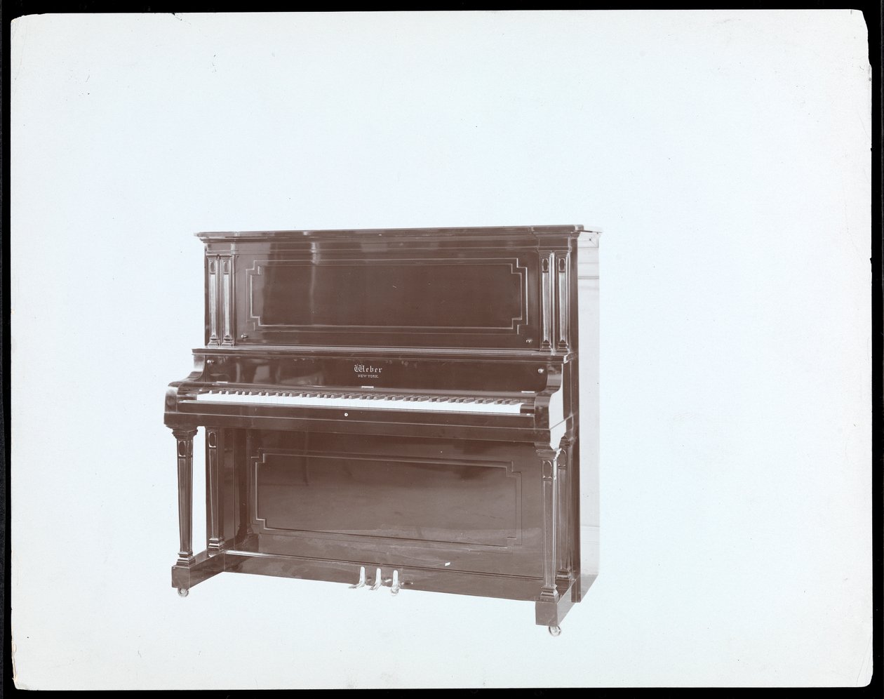 Et klaver af Weber und Co., New York, ca. 1910 (sølvgelatineprint) af Byron Company