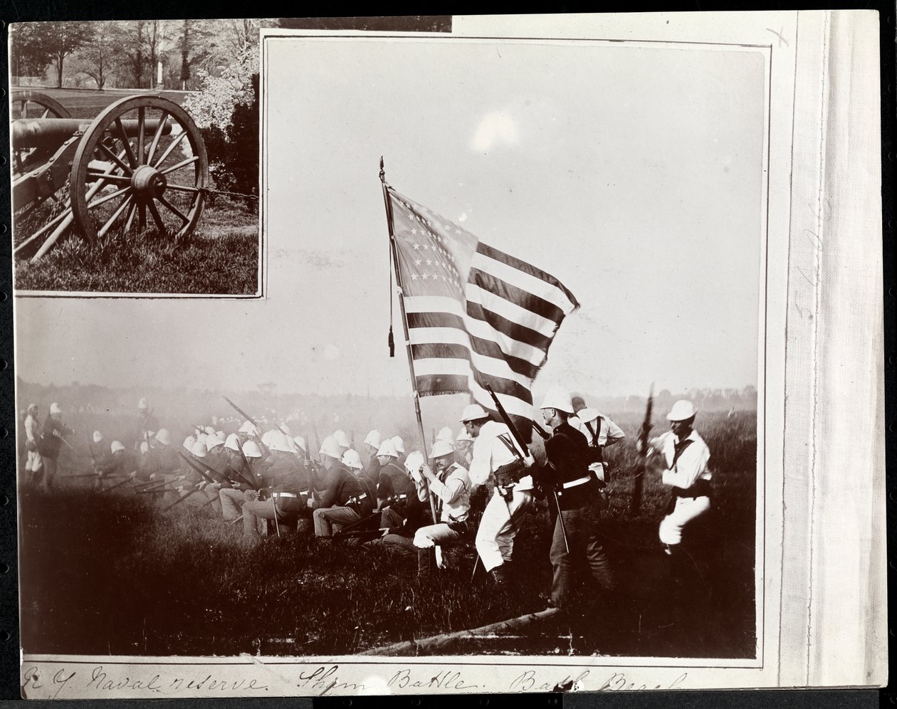 Kopifoto af en tidligere scrapbogsside med to billeder af Naval Reserves på Fishers Island, New York, 1895 (sølv gelatinetryk) af Byron Company