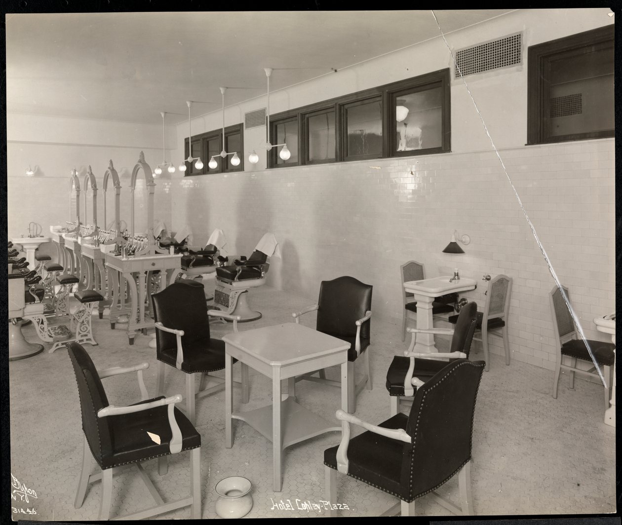 Frisørsalonen på Copley Plaza hotel, Boston, 1912 eller 1913 (sølvgelatineprint) af Byron Company