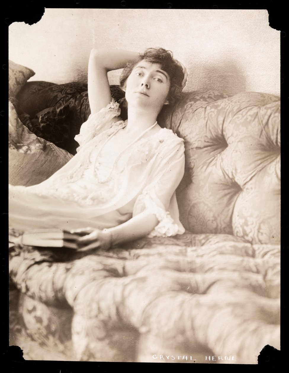 Crystal Herne, 1895-1915 (sølv gelatinetryk) af Byron Company