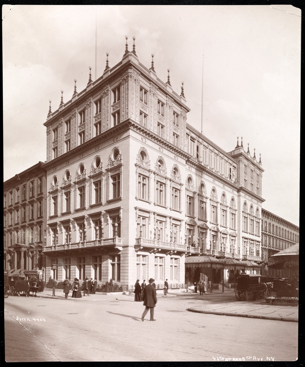 Hotel Delmonico på 44th Street og 5th Avenue, New York, 1898 (sølv gelatinetryk) af Byron Company