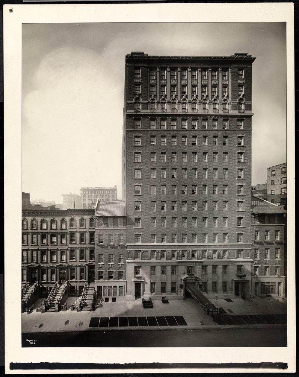 Hotel La Salle, 30 East 60th Street, New York, 1920 (sølv gelatinetryk) af Byron Company