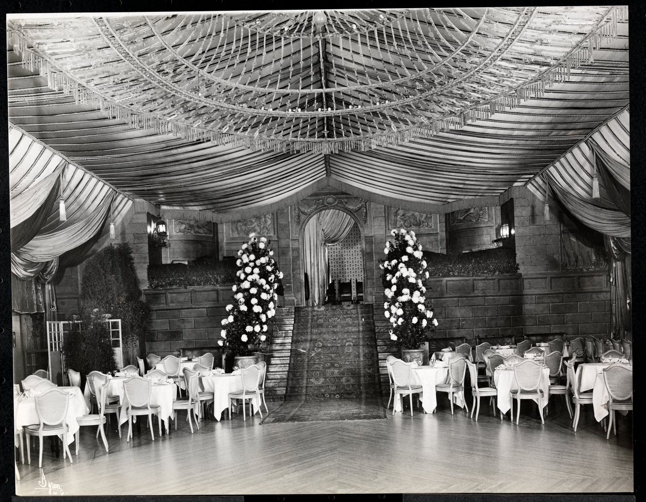 Receptionslokale på Ritz-Carlton Hotel, 1915 eller 1916 (sølv gelatinetryk) af Byron Company