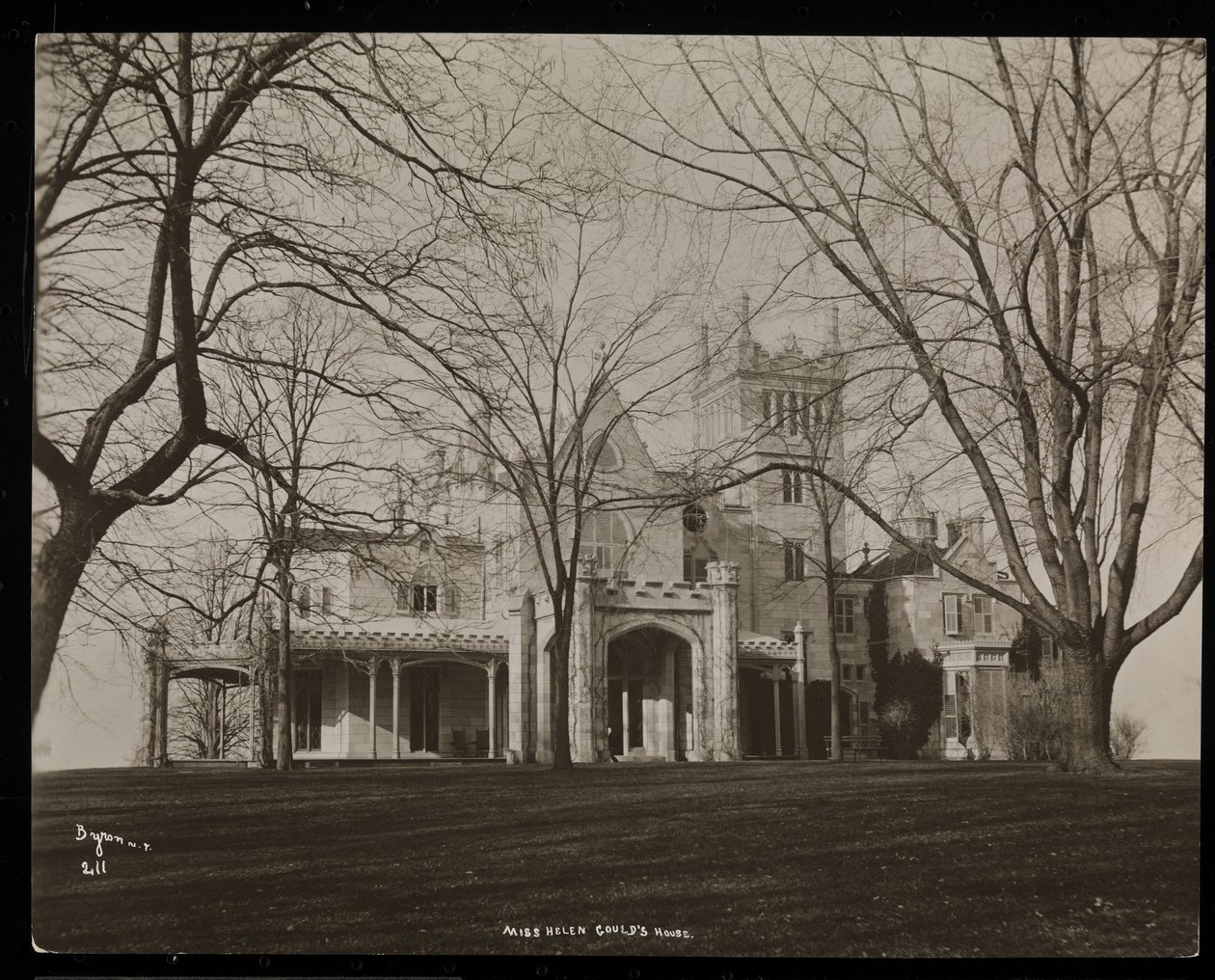 Helen Gould-ejendommen (sen Jay Gould-residens) i Tarrytown, New York, 1893-94 (sølv gelatinetryk) af Byron Company