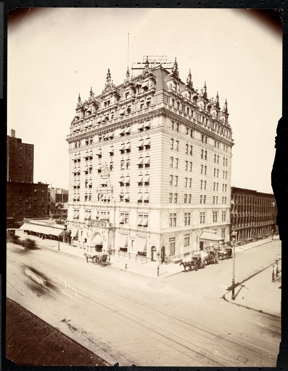 Hotel Navarre, 7th Avenue og 38th Street, New York, 1908 (sølv gelatinetryk) af Byron Company