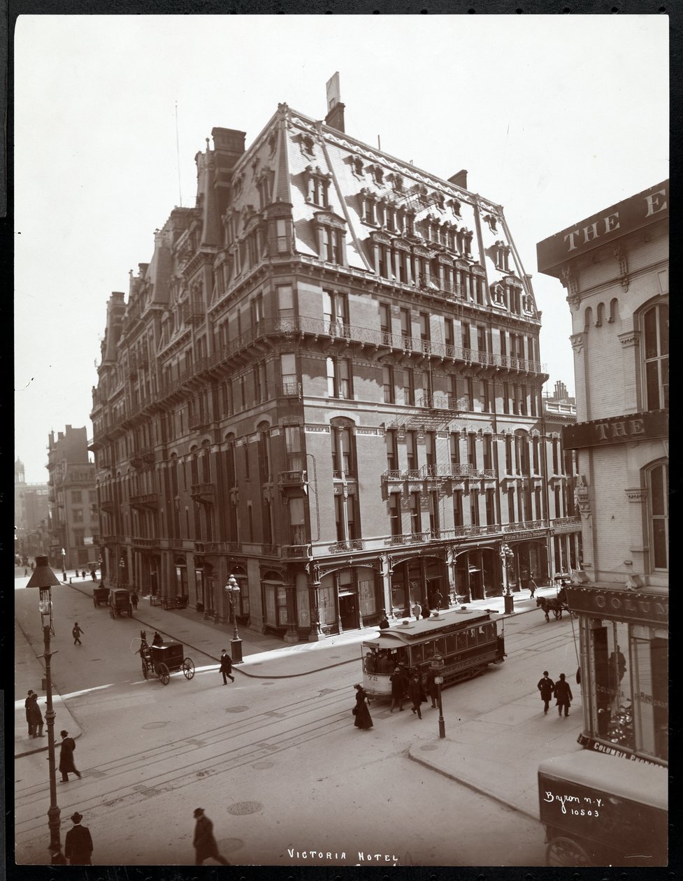 Hotel Victoria, det sydøstlige hjørne af Broadway og 27th Street, New York, 1900 eller 1901 (sølv gelatinetryk) af Byron Company