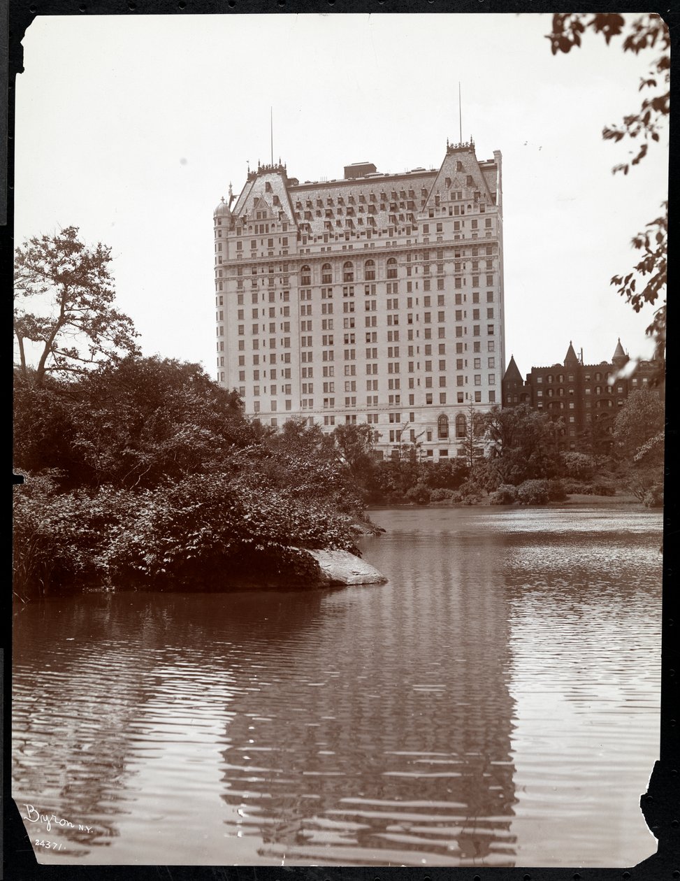 The Plaza Hotel, 5th Avenue og 59th Street, New York, 1907 (sølv gelatinetryk) af Byron Company