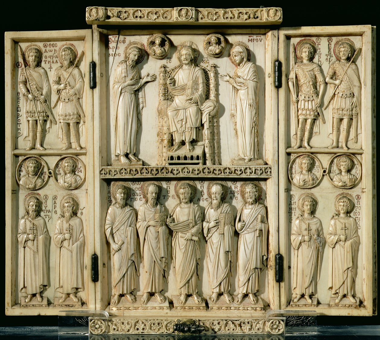 Harbaville-triptykonen, der forestiller Kristus på tronen med Jomfruen og Johannes Døberen, andre paneler, der forestiller helgener, fra Konstantinopel af Byzantine