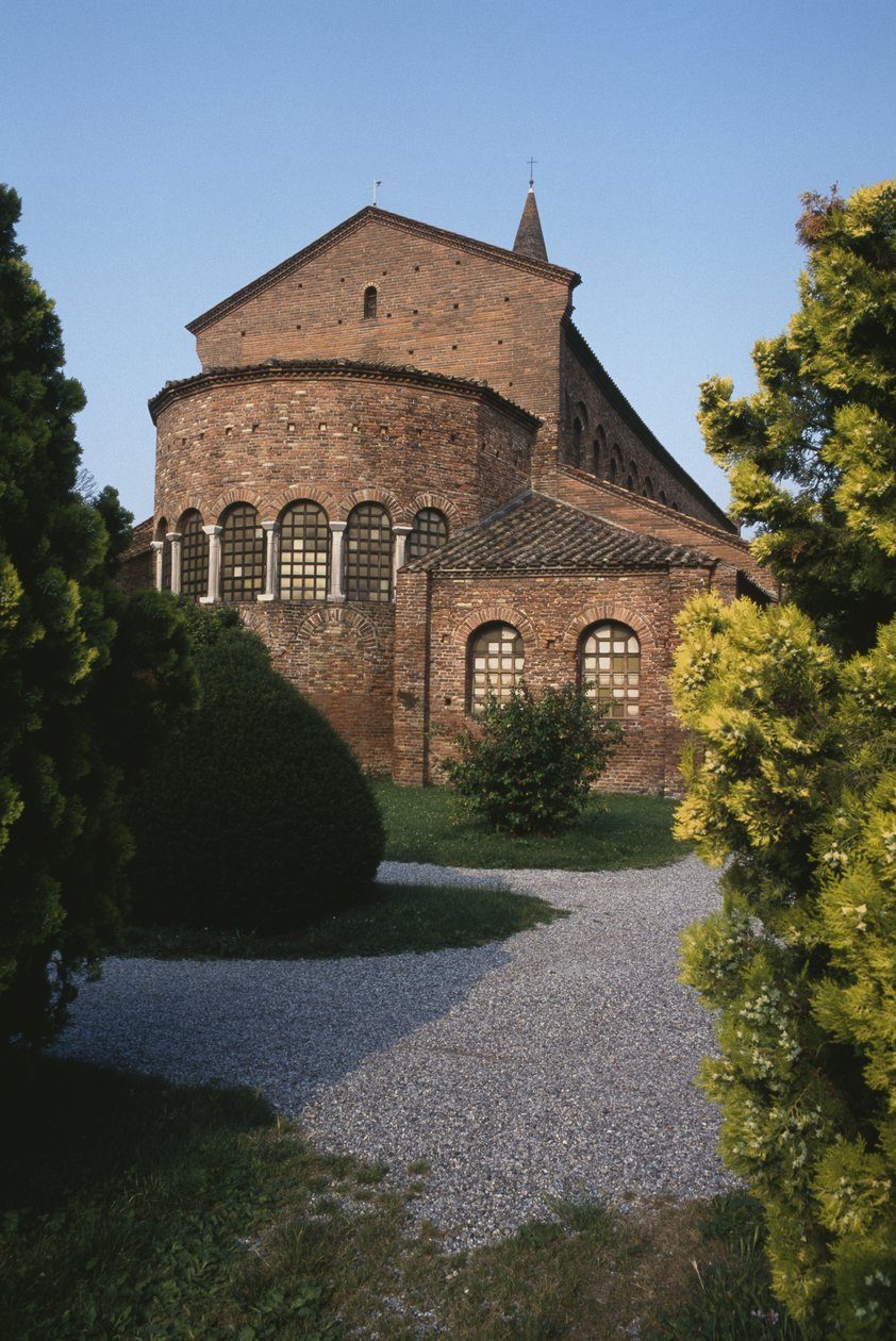 Udvendigt billede af chevet af Byzantine School