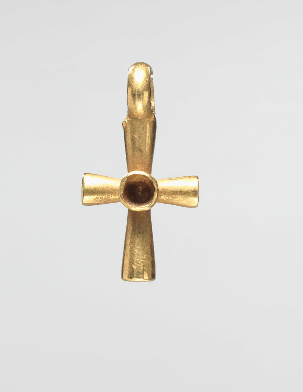 Vedhængskors, 500s (guld) af Byzantine School