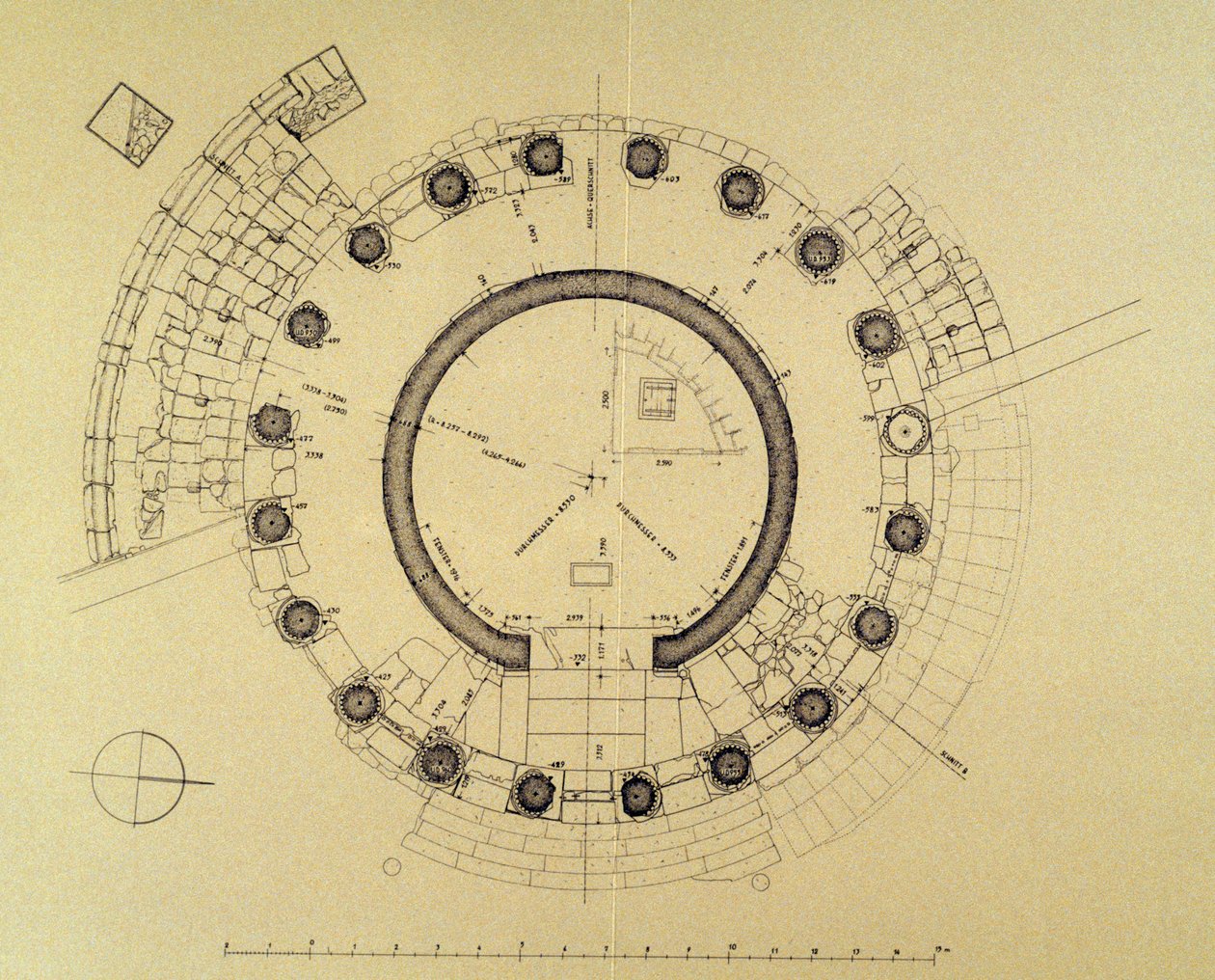 Plantegning af Temple of Vesta eller Hercules Victor, af den tyske arkæolog Friedrich Rakob (1931-2007) (foto) af J.B. and Brown J. Rowbotham