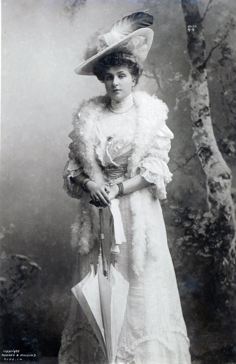 Dronning af Spanien, Ena af Battenberg, ca. 1910 (s/h-foto) af J.B. and Brown J. Rowbotham