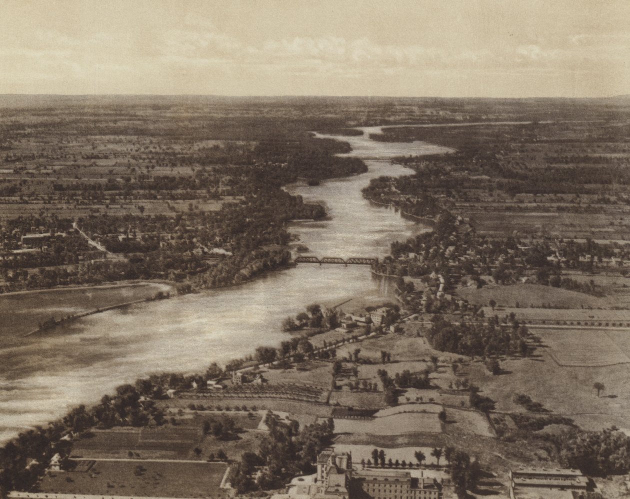 Riviere Des Prairies, på bagsiden af øen Montreal (s/h-foto) af Canadian Photographer