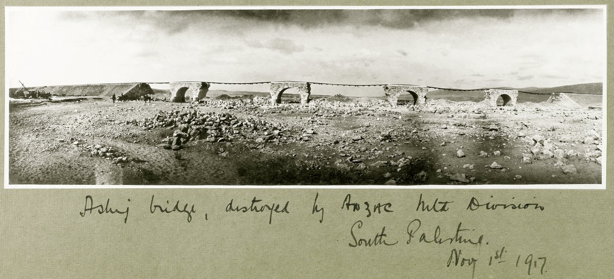 Asluj Bridge, ødelagt af ANZAC Mounted Division, 1. november 1917 af Capt. Arthur Rhodes
