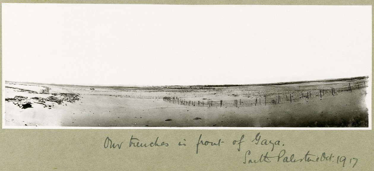 Vores skyttegrave foran Gaza, oktober 1917 af Capt. Arthur Rhodes