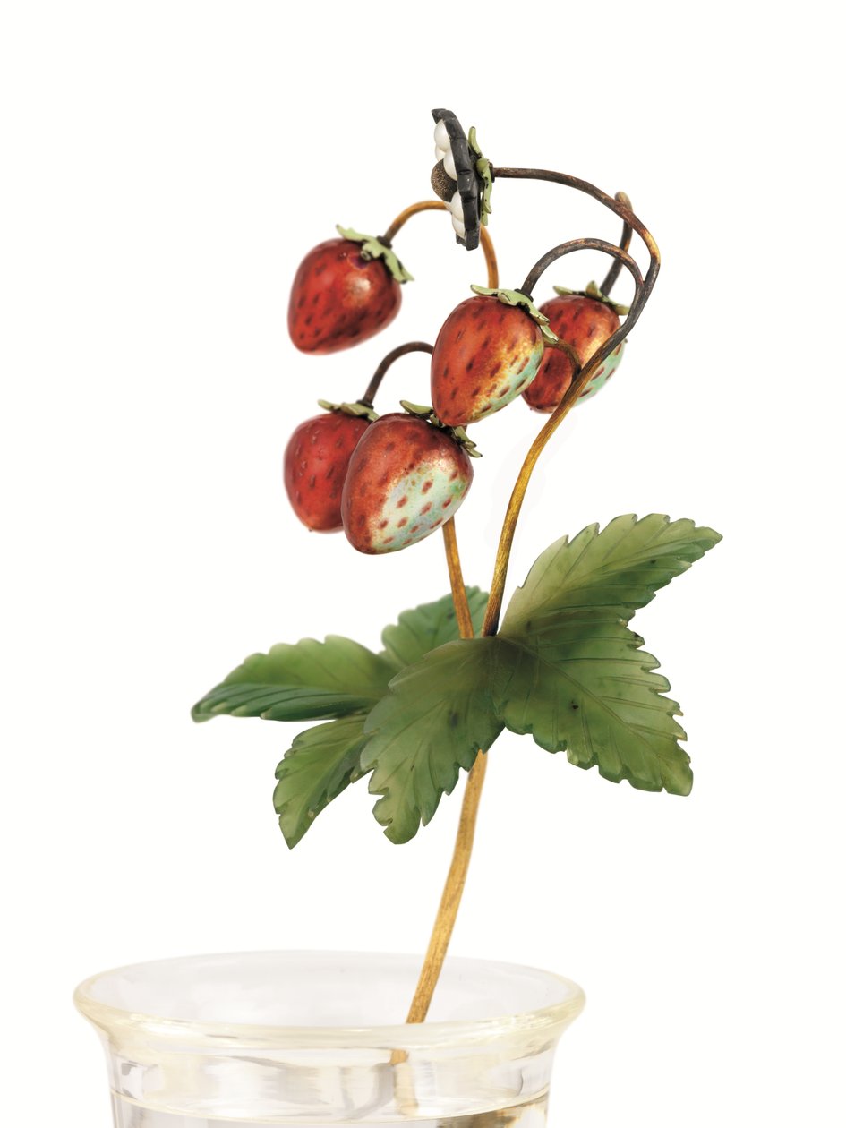 Undersøgelse af vilde SStrawberries, St. Petersborg, ca. 1900 (guldmonteret emalje, nefrit og bjergkrystal) af Carl Fabergé