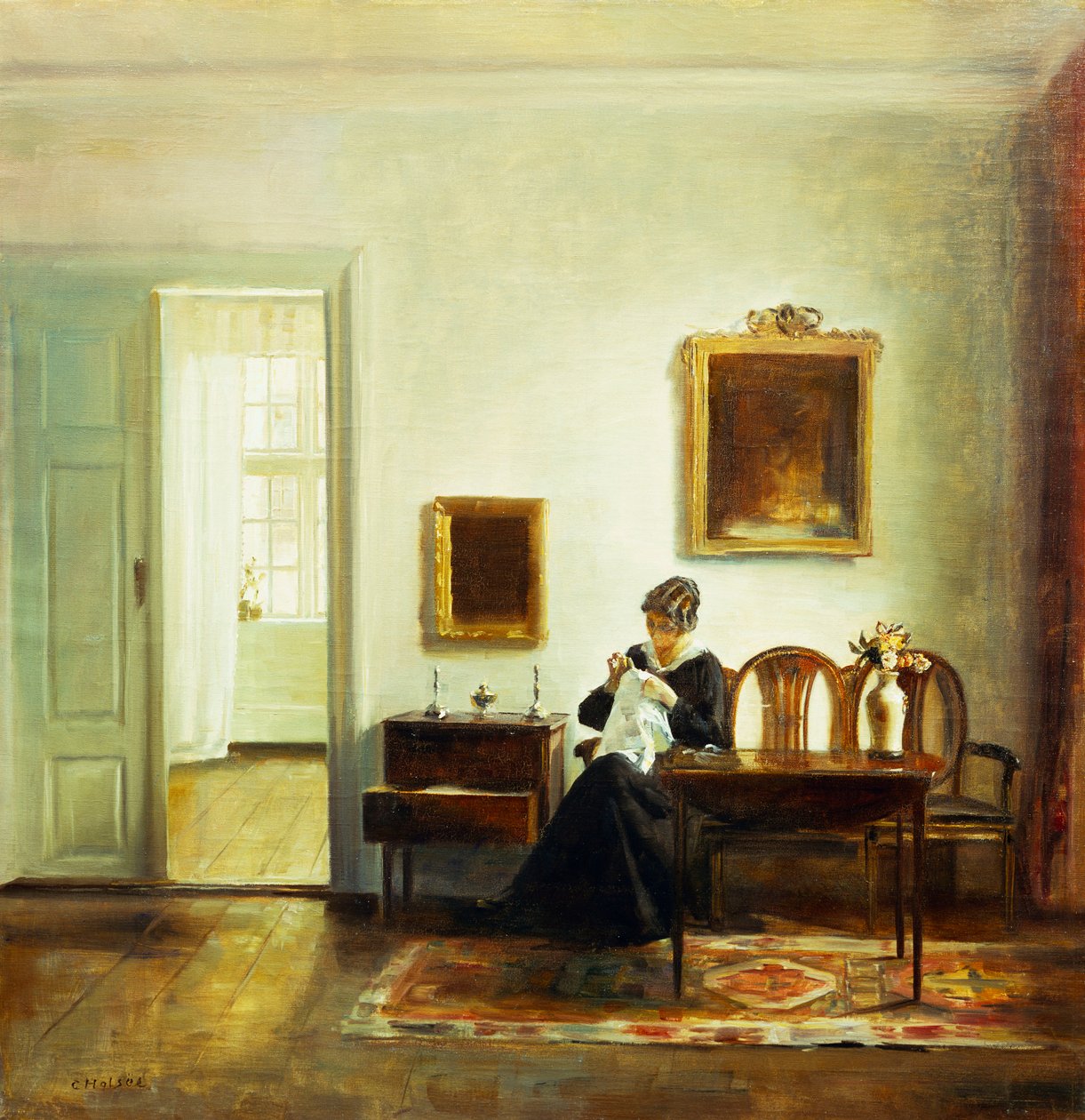 En kvinde, der syr i et interiør (olie på lærred) af Carl Holsoe