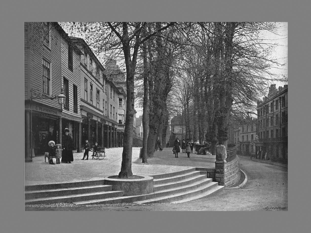 The Pantiles, Tunbridge Wells c1900 af Carl Norman