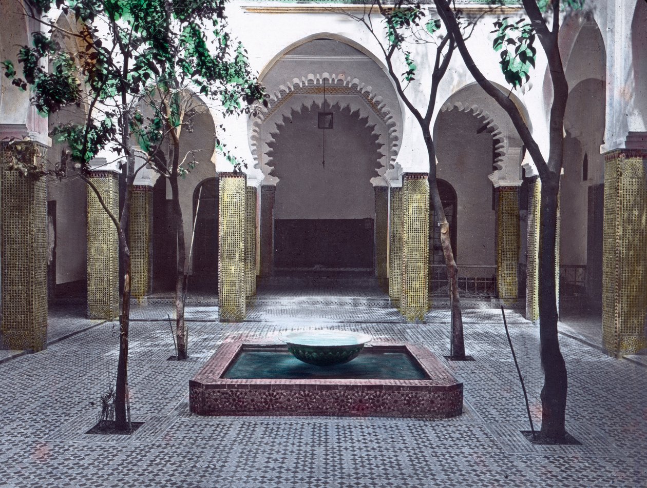 Nordmarokko, Tanger, ambassadens gårdsplads, billeddato: ca. 1910. Carl Simons arkiv af Carl Simon