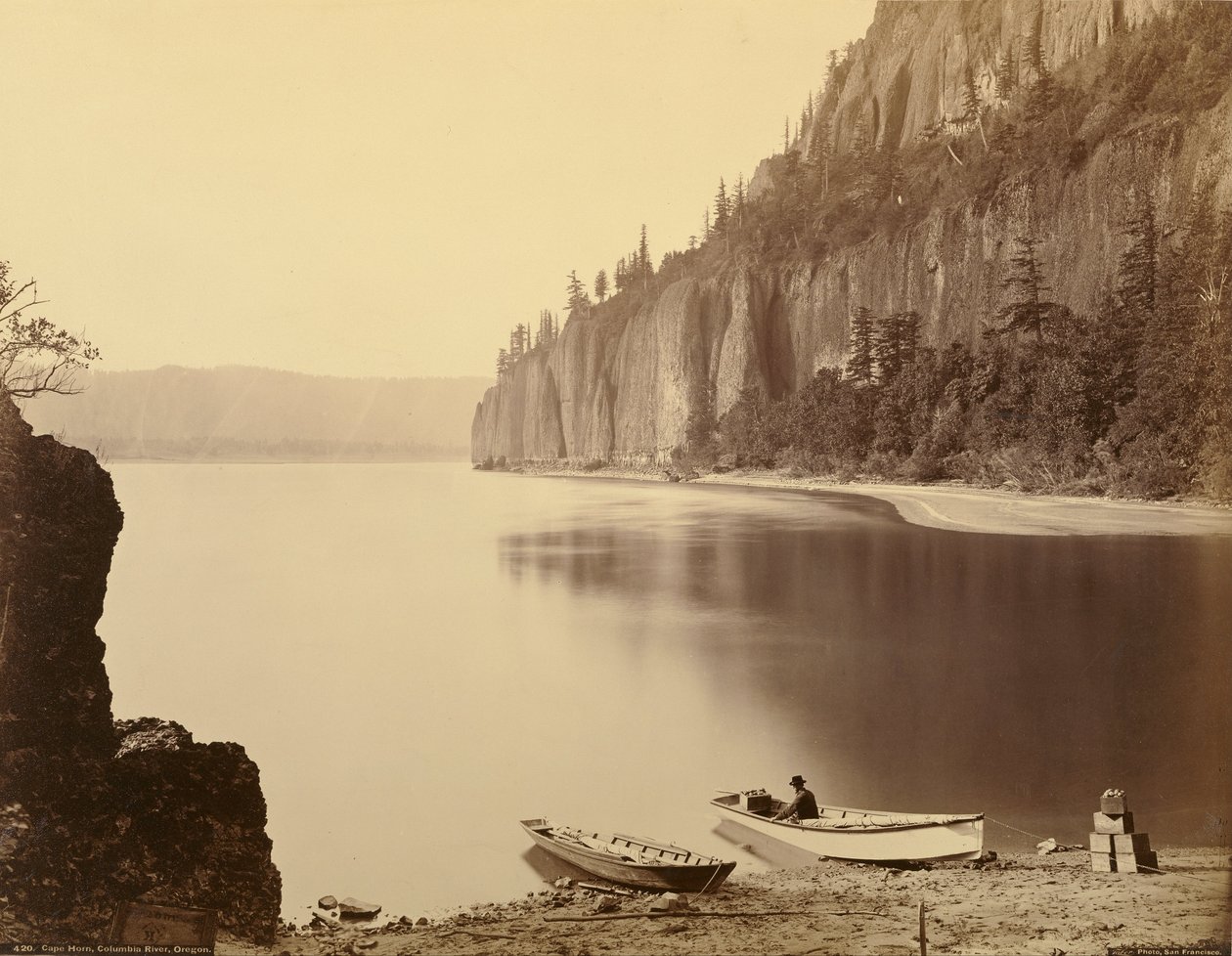 Cape Horn, Columbia River, Oregon af Carleton E. Watkins