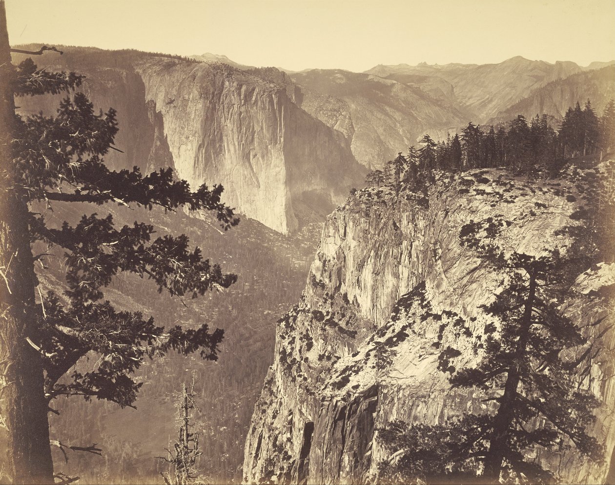 Første udsigt over dalen af Carleton E. Watkins