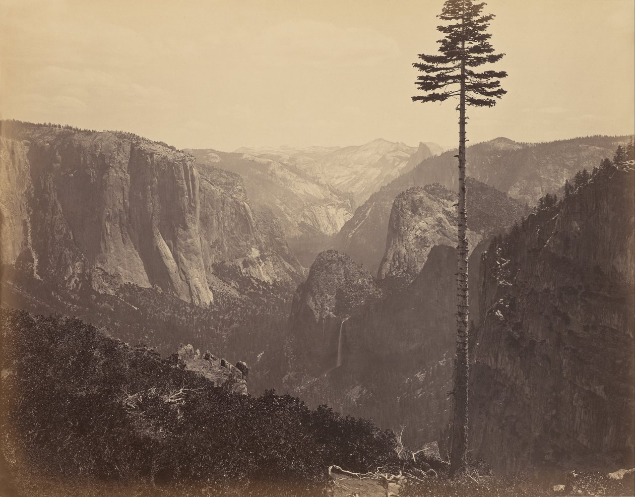 Yosemite Valley fra den bedste generelle udsigt af Carleton E. Watkins