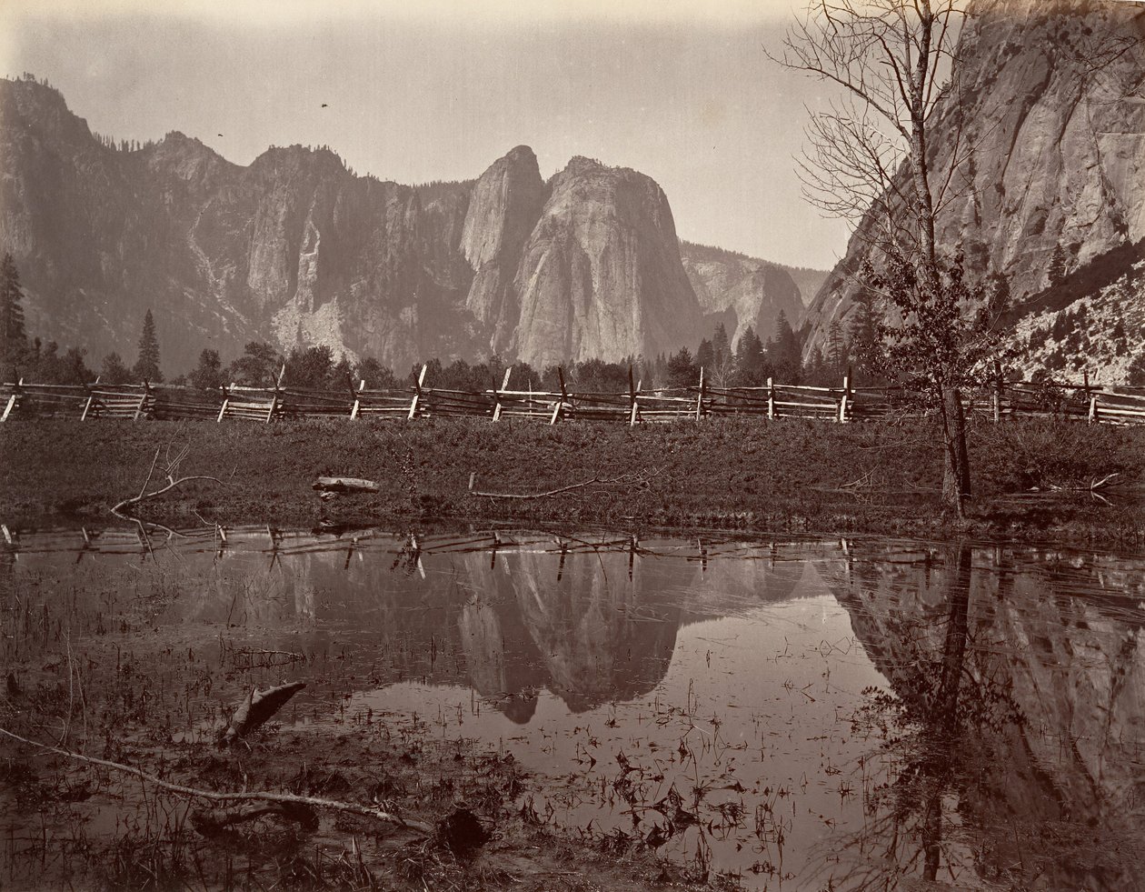 Cathedral Rocks, Yosemite, ca. 1872, trykt ca. 1876. af Carleton E. Watkins.