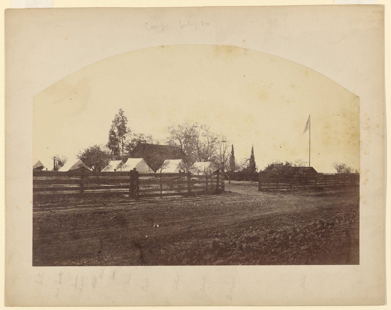 Lejren set mod sydvest af Carleton Watkins