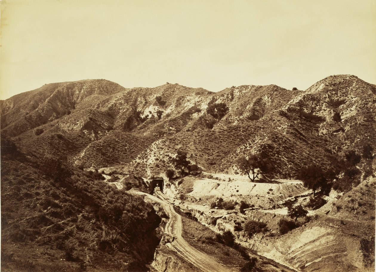 [San Fernando-tunnelen, S.P.R.R.] af Carleton Watkins