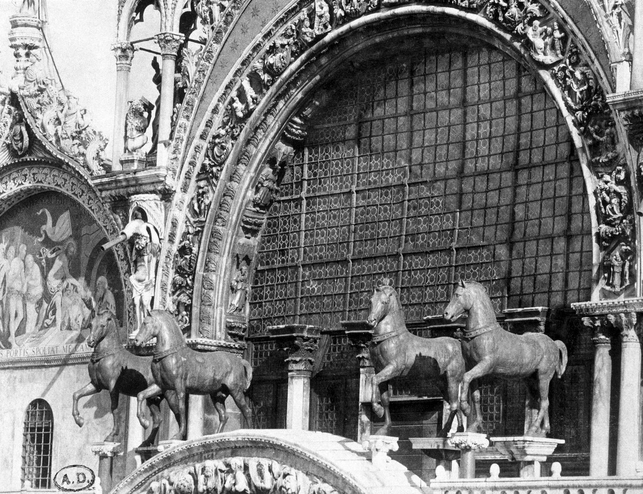 Hestene i San Marco-basilikaen i Venedig - fotografi af C. Naya af Carlo Naya