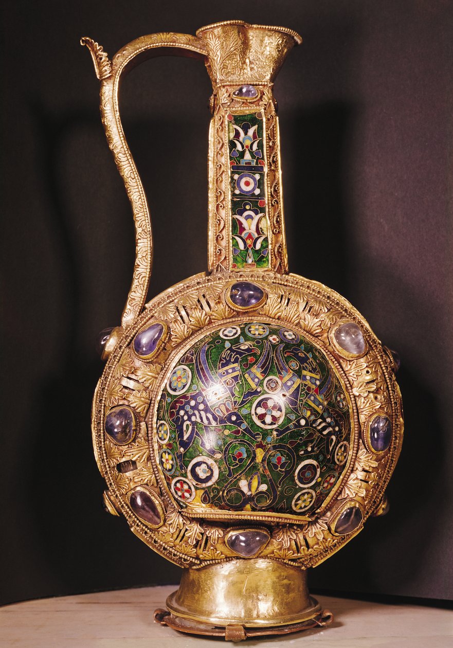 Charlemagnes vandkande (guld & cloisonne emalje) af Carolingian School