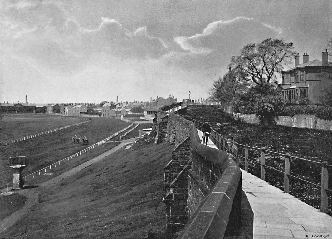 Muren og Roodee, Chester, c1896 af Catherall and Pritchard