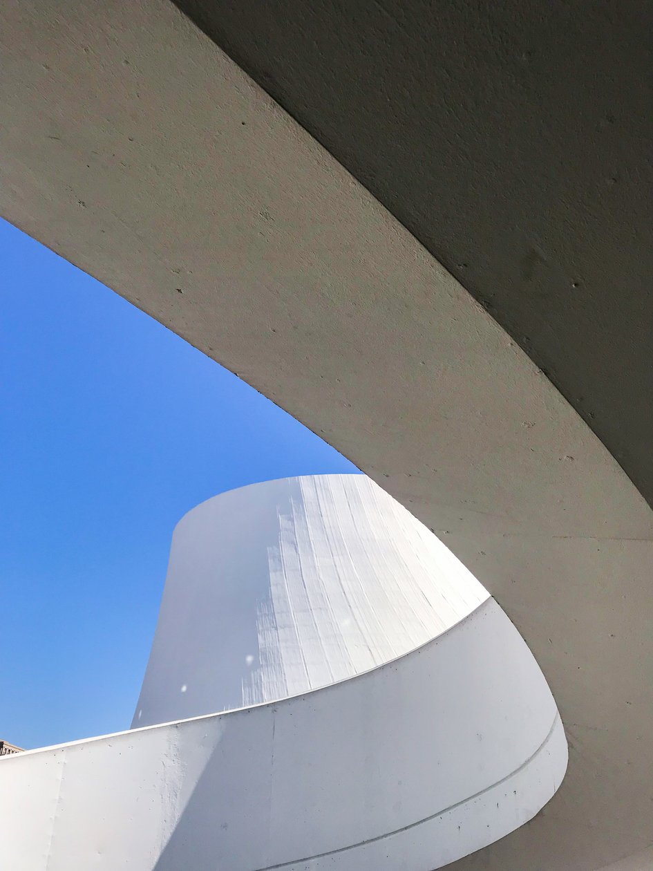 Komposition - Arkitektur - Detaljer, 2019 (foto) af Cécile Jamet