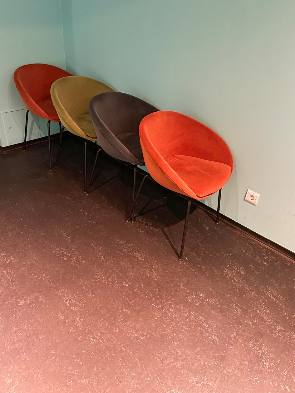 Komposition - Flesh, 2023 (foto) af Cécile Jamet