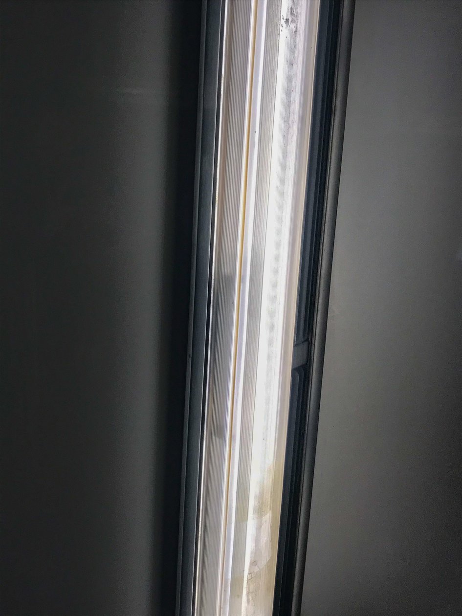Komposition - Lys, 2019 (foto) af Cécile Jamet