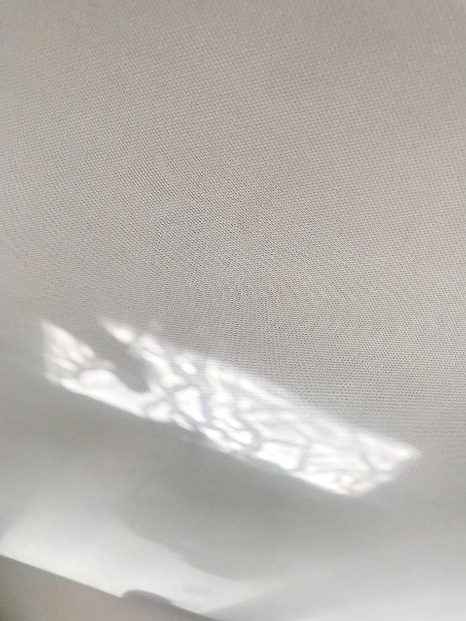 Komposition - Refleksioner, 2019 (foto) af Cécile Jamet