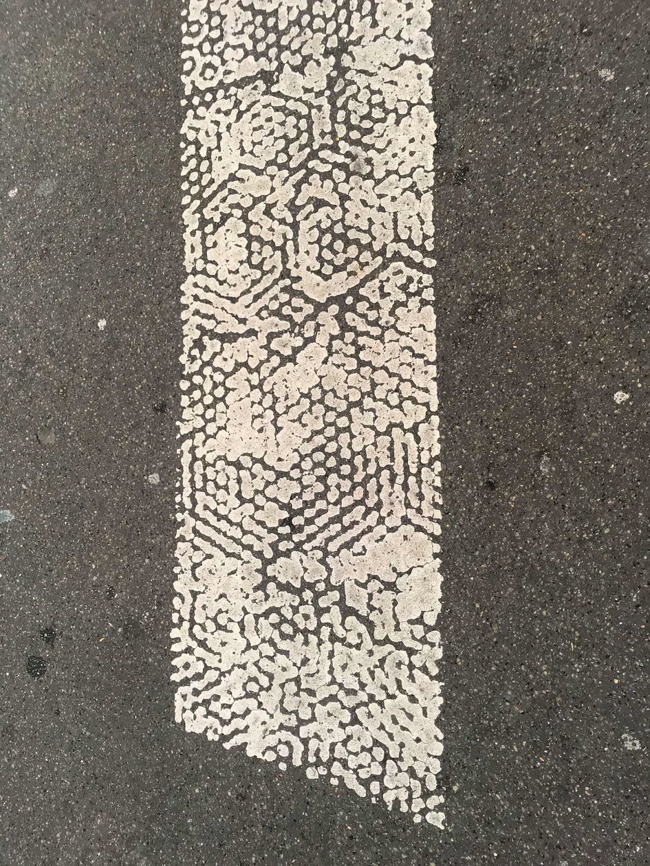 Komposition - Gade, 2019 (foto) af Cécile Jamet