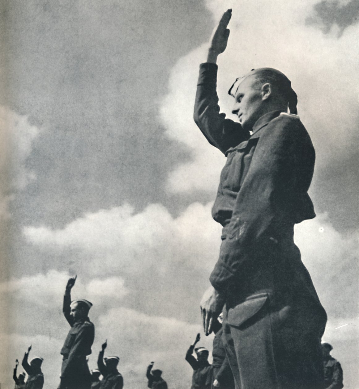 Hærens hænder, 1941 af Cecil Beaton