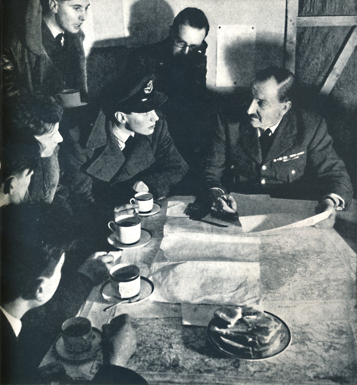 Tilbage: Forhør, 1941 af Cecil Beaton