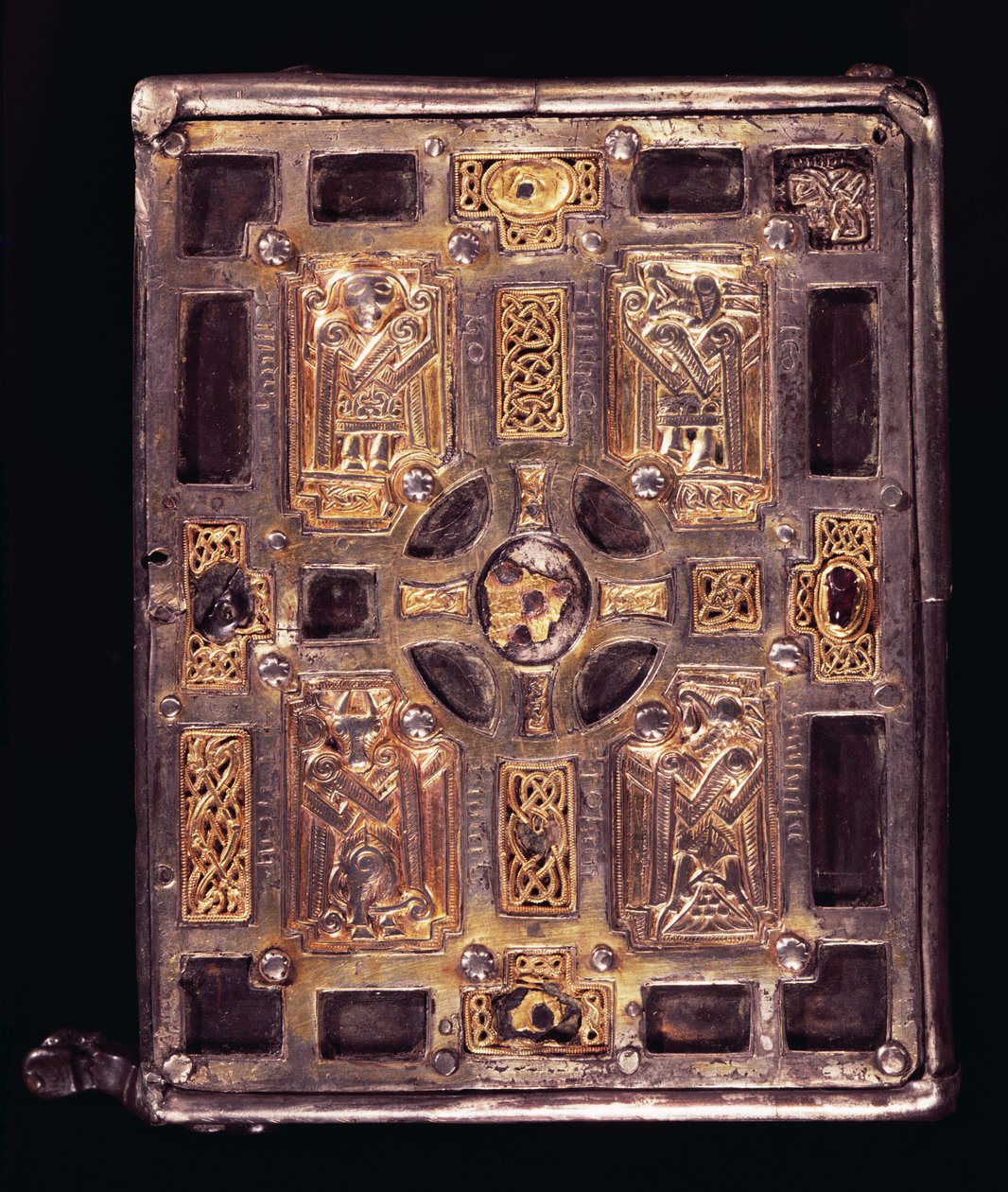 Bog-skrin eller Cumdach af Molaise, ca.1001-25 (bronze belagt med sølv) (se også 120797 og 228637) af Celtic