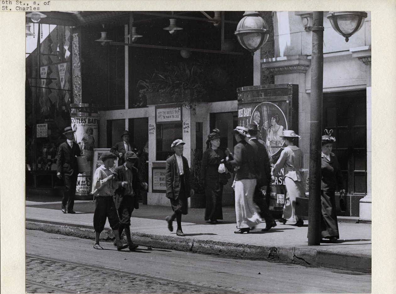 Billetkontor til Strand Motion Picture Theatre på 419 North 6th Street af Charles Clement Holt