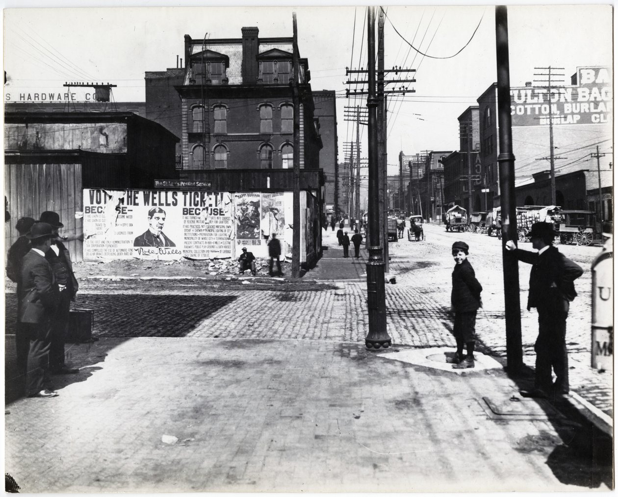 Nordvestlige hjørne af 7th Street og Cerre Street. af Charles Clement Holt