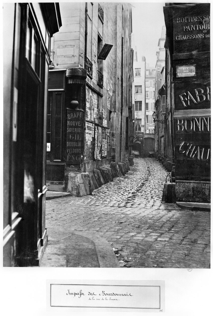 Impasse des Bourdonnais, fra rue de la Limace, Paris, 1858-78 af Charles Marville