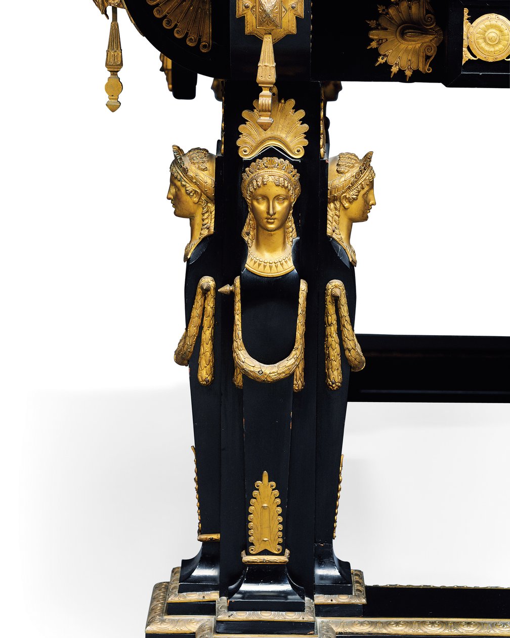 Napoleon III bord, designet af Jean Brandely, intarsia af E. Varlot, Paris, ca. 1850-75 (ormolu, forgyldt kobber, ibenholt og platan) af Charles Guillaume Diehl
