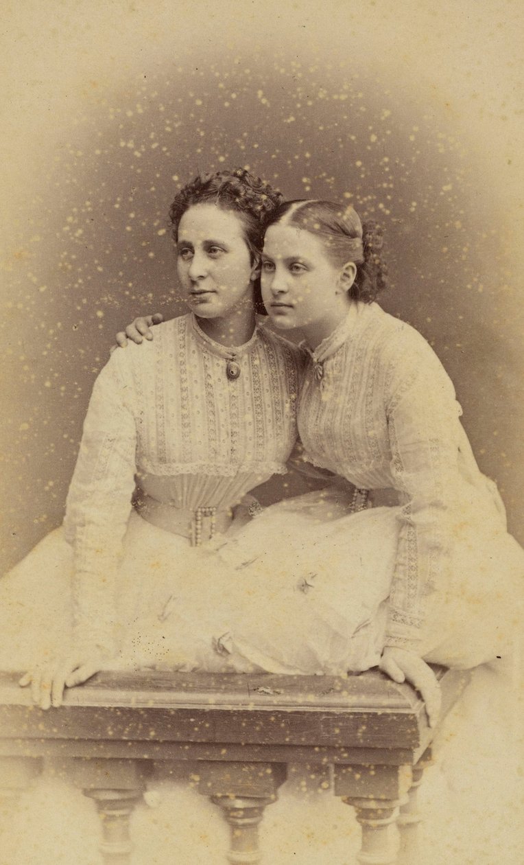 Alexandra Iossifovna af Rusland (nee prinsesse Alexandra af Saxe Altenburg) og Olga Constantinovna af Rusland - Portræt af storhertuginde Alexandra Iosifovna (1830-1911) og storhertuginde Olga Constantinovna af Rusland (1851-1926), af BergKaamasco, Charles af Charles Bergamasco