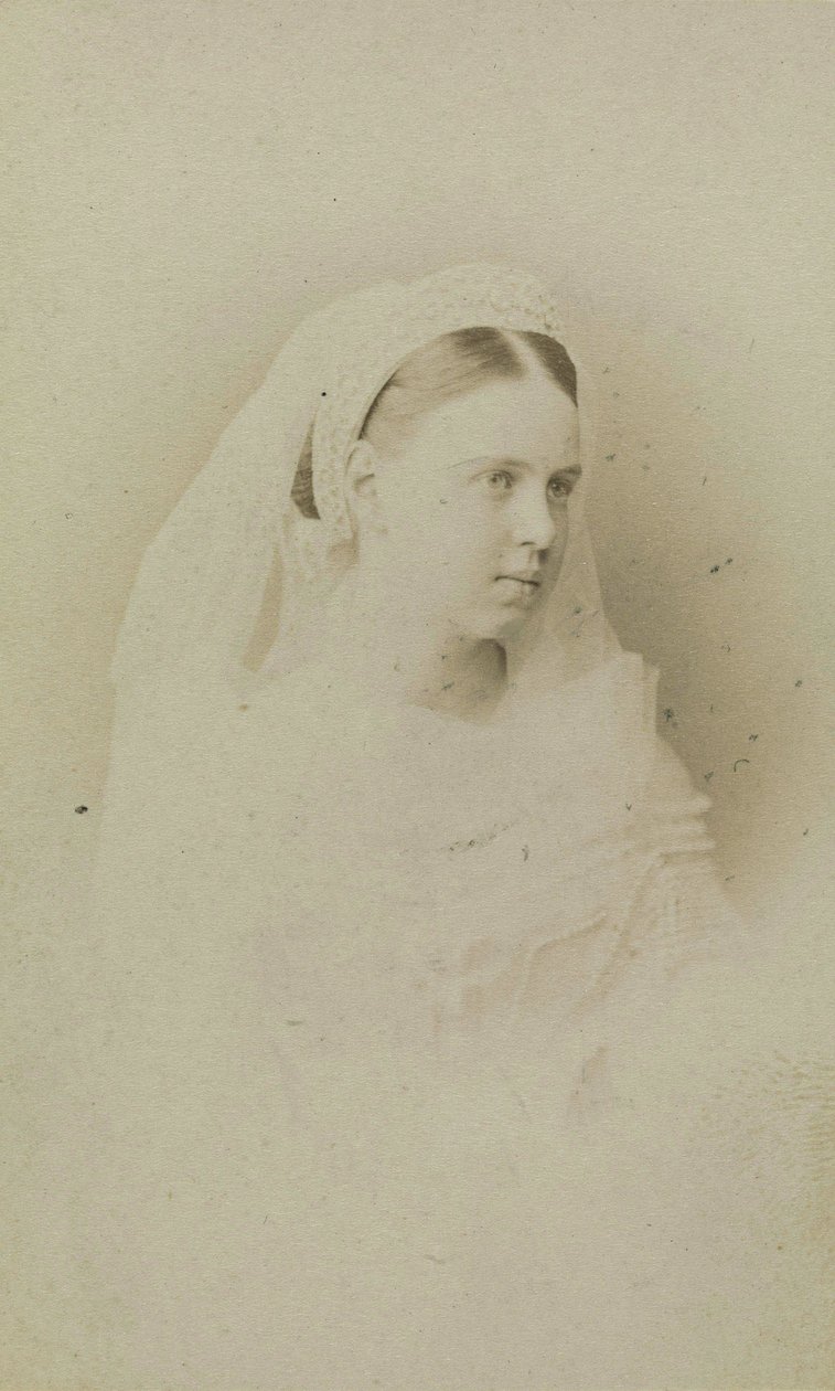 Maria Alexandrovna de Russie - Portræt af storhertuginde Maria Alexandrovna af Rusland (1853-1920), hertuginde af Sachsen-Coburg og Gotha, af Bergamasco, Charles (Karl) (1830-1896). Albumin Foto, ca. 1871. Russisk Stats Film- og Fotoarkiv, Krasnogorsk af Charles Bergamasco